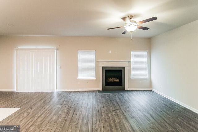 859 Sara Meadow Road, Loganville, GA 30052