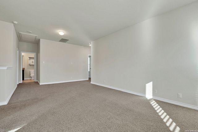 142 American Robin Way, San Antonio, TX 78253