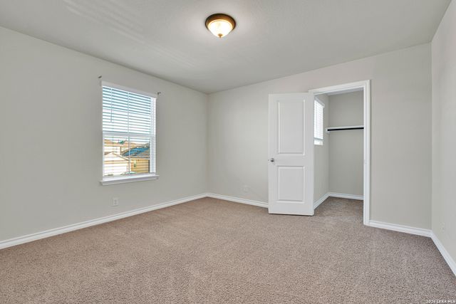 142 American Robin Way, San Antonio, TX 78253