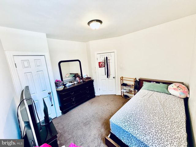 4777 TAMPA ST, Philadelphia, PA 19120