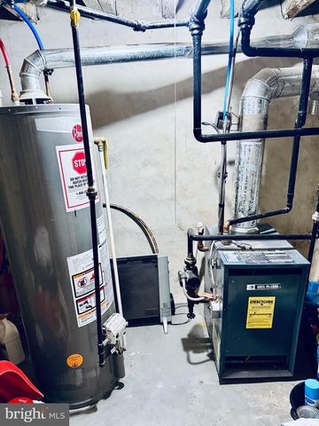 4777 TAMPA ST, Philadelphia, PA 19120