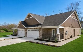 5019 Waterford Lane, Middletown, OH 45042