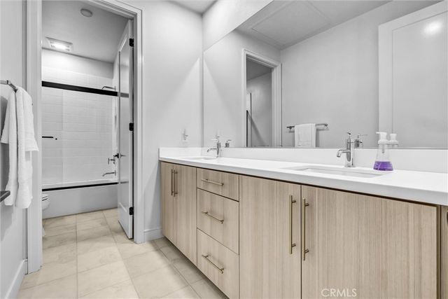 138 Linda Vista, Irvine, CA 92618