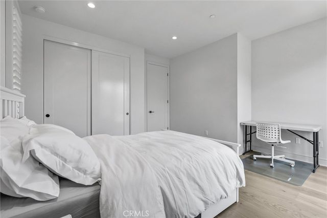 138 Linda Vista, Irvine, CA 92618
