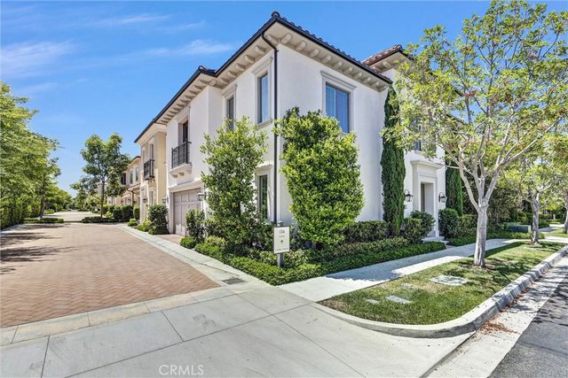 138 Linda Vista, Irvine, CA 92618