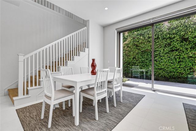138 Linda Vista, Irvine, CA 92618