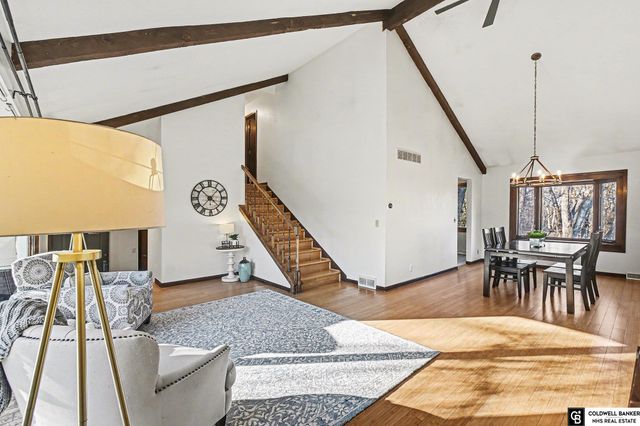 11706 Fisher House Road, Bellevue, NE 68123