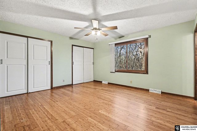 11706 Fisher House Road, Bellevue, NE 68123