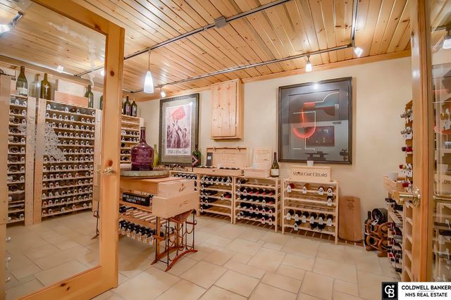 11706 Fisher House Road, Bellevue, NE 68123