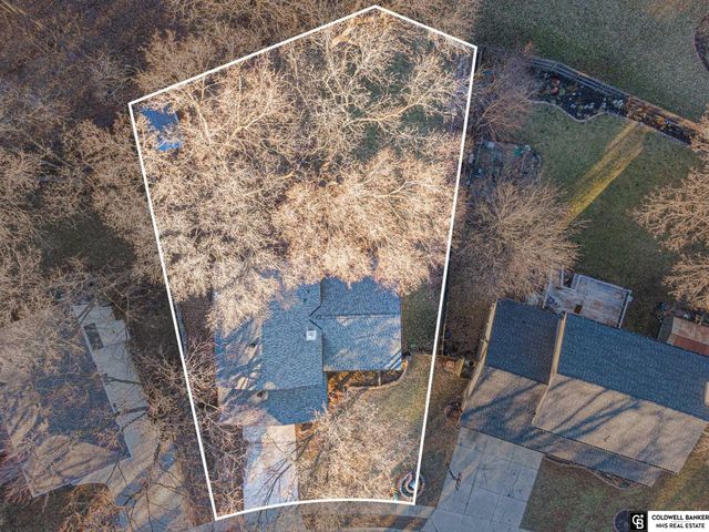 11706 Fisher House Road, Bellevue, NE 68123