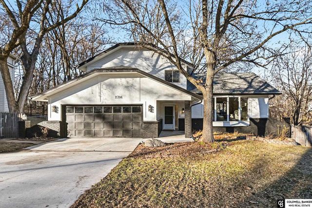 11706 Fisher House Road, Bellevue, NE 68123