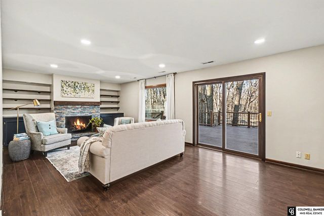 11706 Fisher House Road, Bellevue, NE 68123