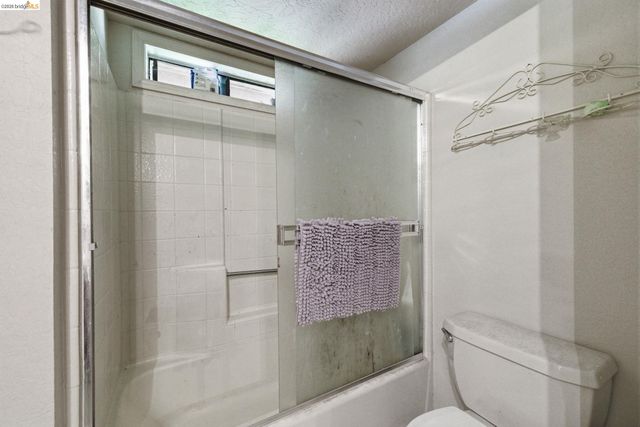 23608 Porcina Way, Columbia, CA 95310