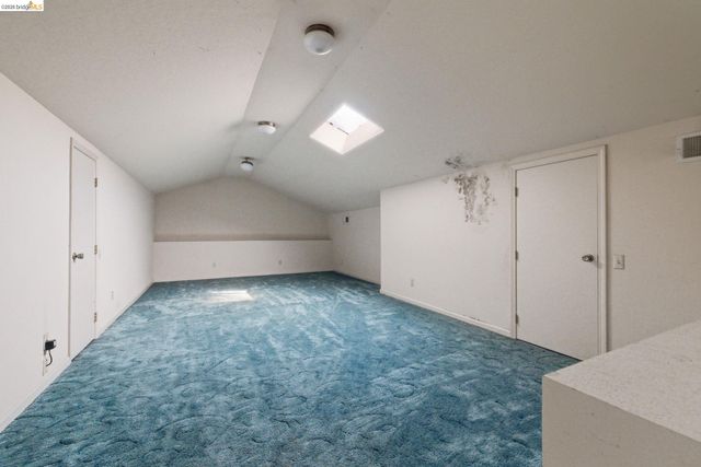 23608 Porcina Way, Columbia, CA 95310