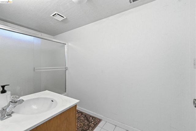 23608 Porcina Way, Columbia, CA 95310