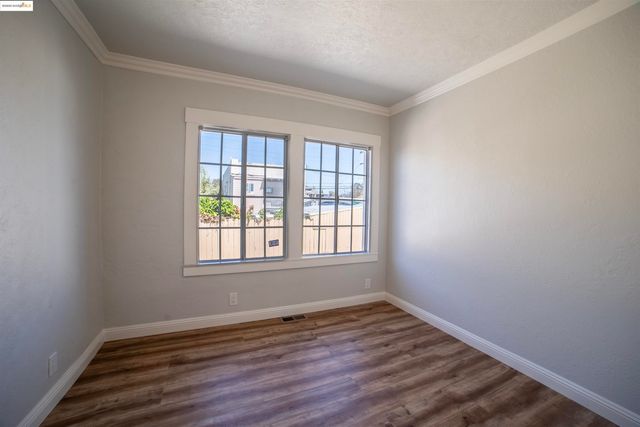 3517 Allendale Ave, Oakland, CA 94619
