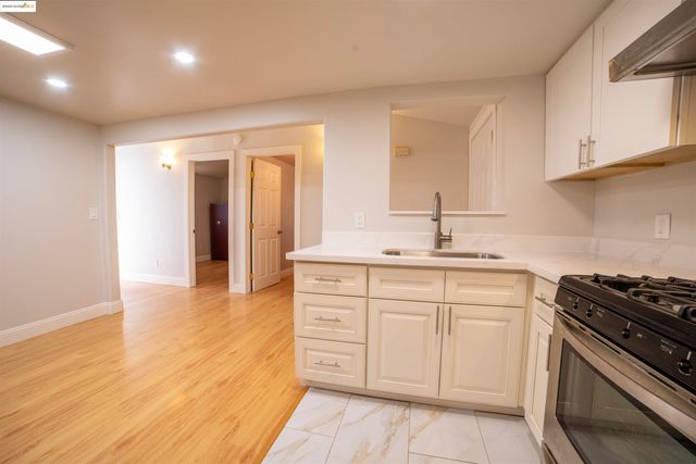3517 Allendale Ave, Oakland, CA 94619
