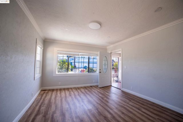 3517 Allendale Ave, Oakland, CA 94619