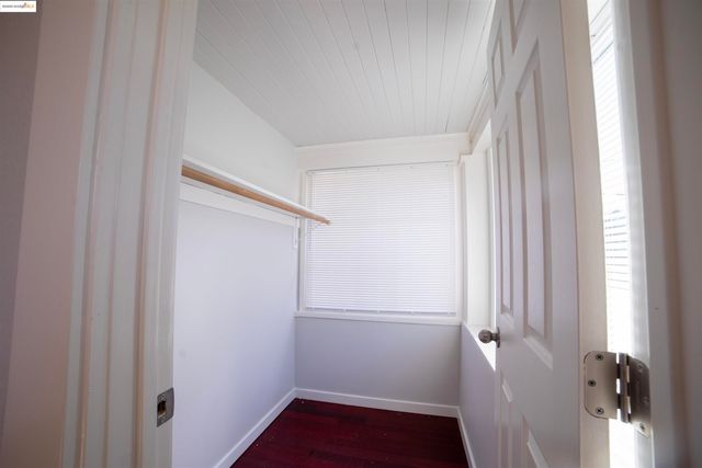 3517 Allendale Ave, Oakland, CA 94619