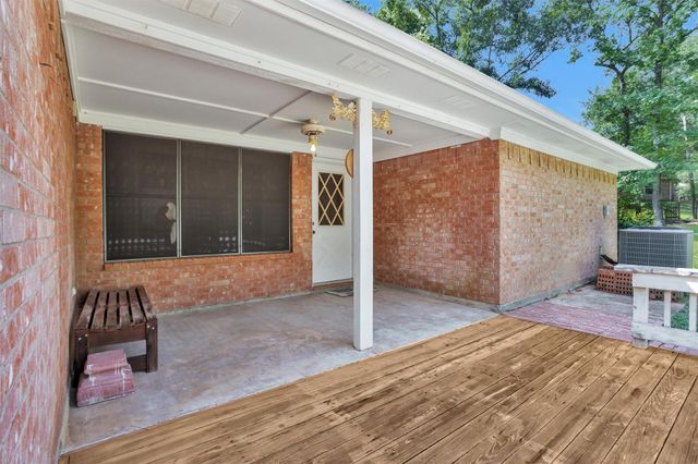4114 Sweetgum Drive, Conroe, TX 77304