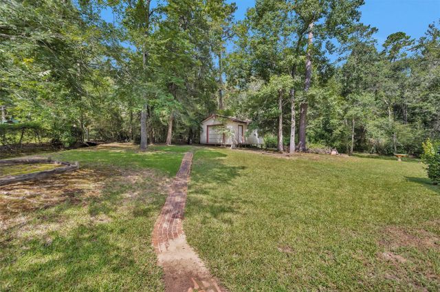 4114 Sweetgum Drive, Conroe, TX 77304