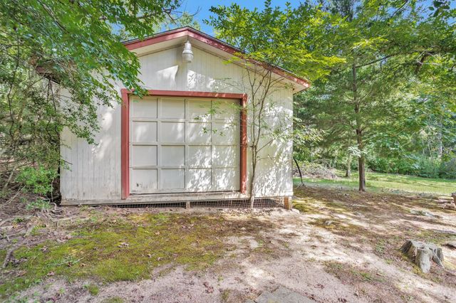 4114 Sweetgum Drive, Conroe, TX 77304
