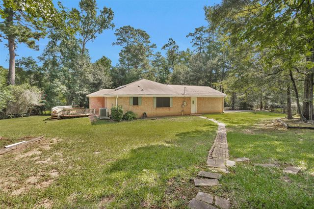 4114 Sweetgum Drive, Conroe, TX 77304