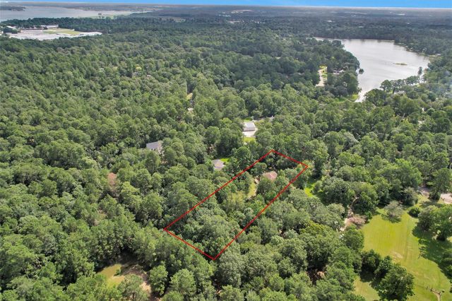 4114 Sweetgum Drive, Conroe, TX 77304