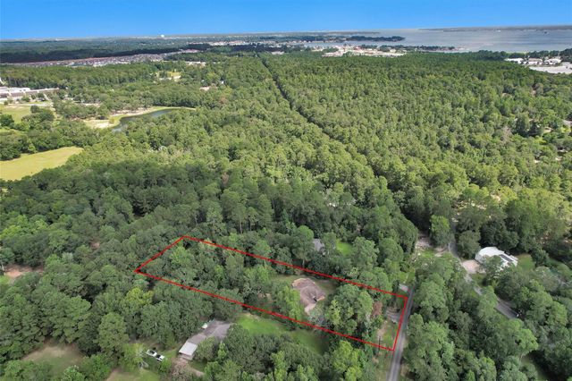 4114 Sweetgum Drive, Conroe, TX 77304