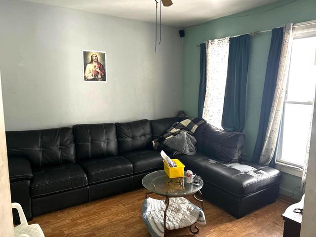 1535 S 31st STREET, Milwaukee, WI 53215