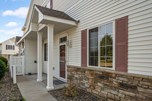 4691 Blaine Avenue 808, Inver Grove Heights, MN 55076