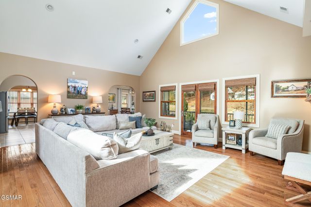 1511 Landmark BLVD Boulevard, Sevierville, TN 37862