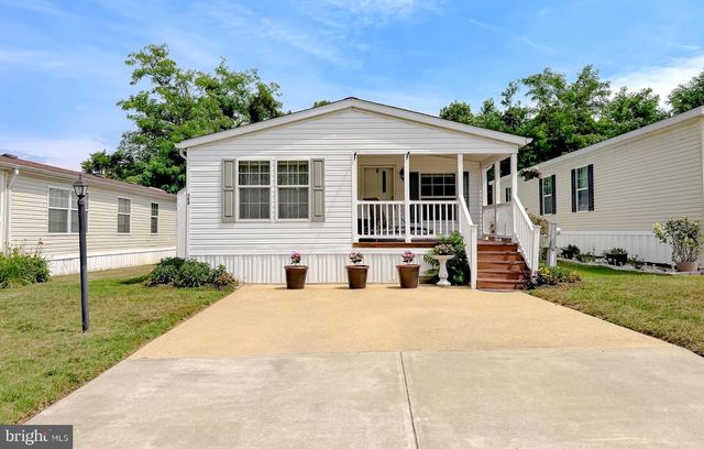 309 BERTS DR, Lothian, MD 20711