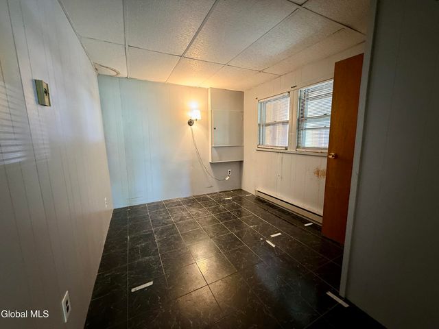 34 Mallory Avenue, Queensbury, NY 12804