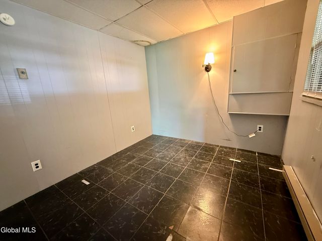 34 Mallory Avenue, Queensbury, NY 12804
