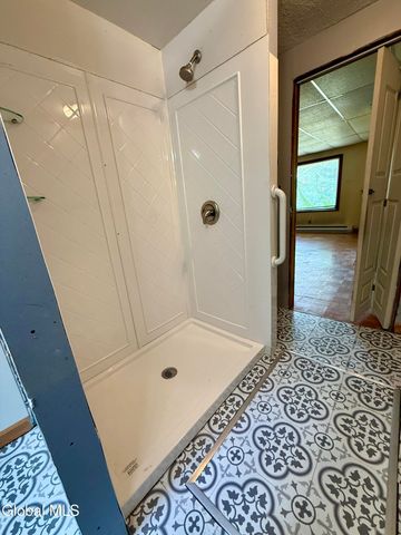 34 Mallory Avenue, Queensbury, NY 12804