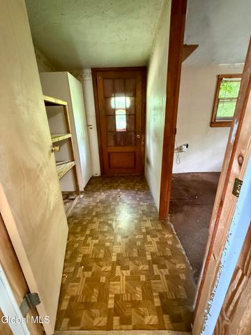 34 Mallory Avenue, Queensbury, NY 12804