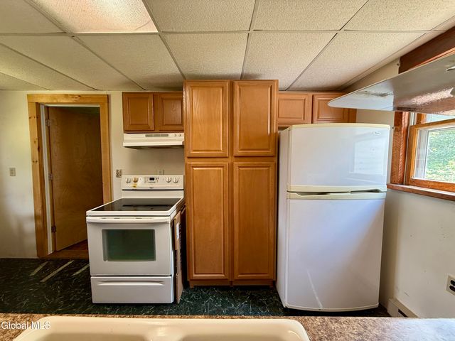 34 Mallory Avenue, Queensbury, NY 12804