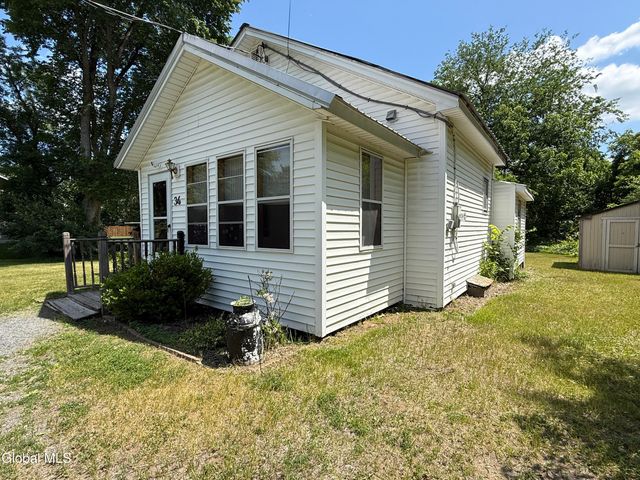 34 Mallory Avenue, Queensbury, NY 12804