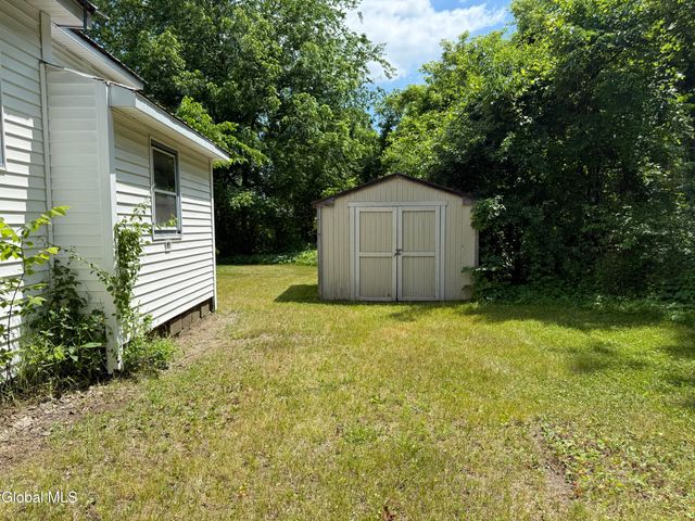 34 Mallory Avenue, Queensbury, NY 12804