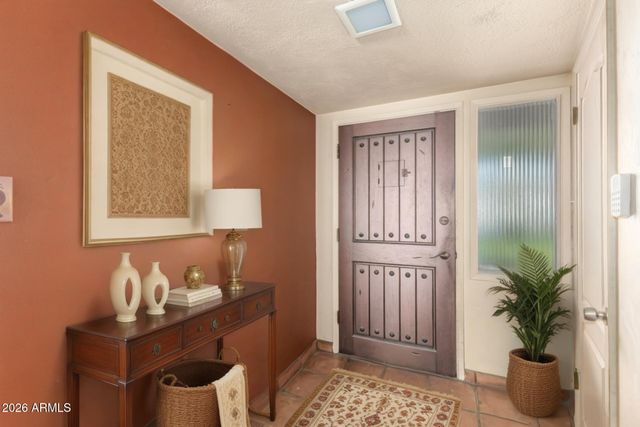 8115 N 11TH Avenue, Phoenix, AZ 85021