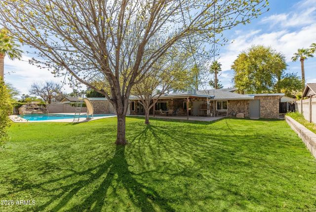 8115 N 11TH Avenue, Phoenix, AZ 85021