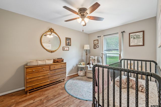 300 Windridge Dr, Whitehouse, TX 75791