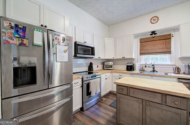 219 Etowah Drive, Cartersville, GA 30120