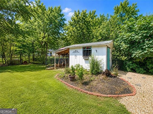 219 Etowah Drive, Cartersville, GA 30120