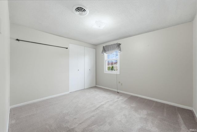 4220 Thorton Drive, Fort Wayne, IN 46815