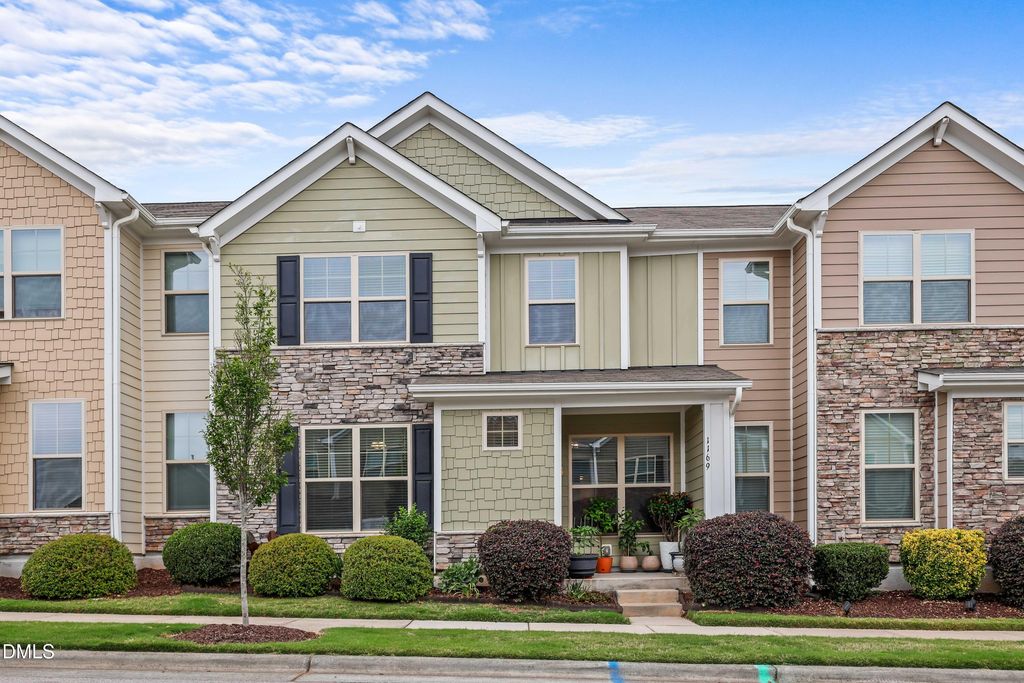1169 Treetop Meadow Lane, Wake Forest, NC 27587
