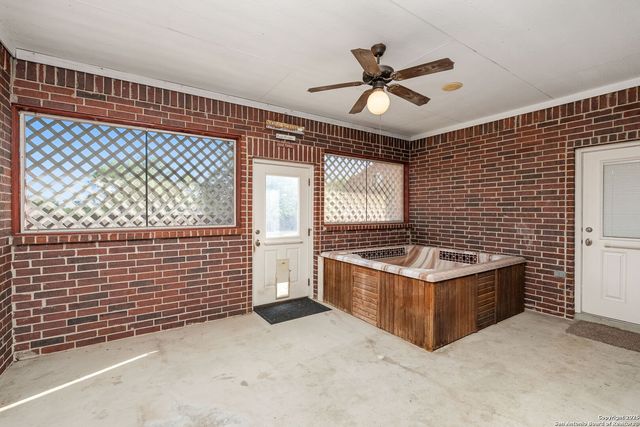 12006 Bobbi Way, San Antonio, TX 78245