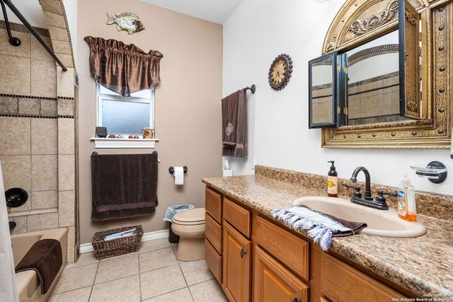 12006 Bobbi Way, San Antonio, TX 78245
