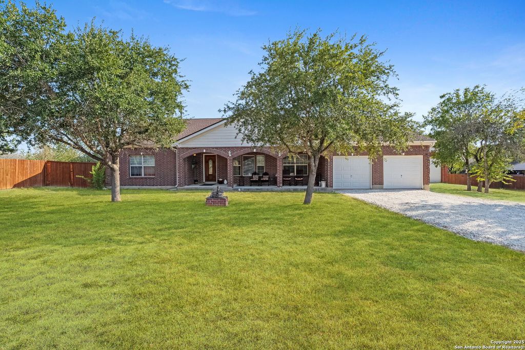 12006 Bobbi Way, San Antonio, TX 78245